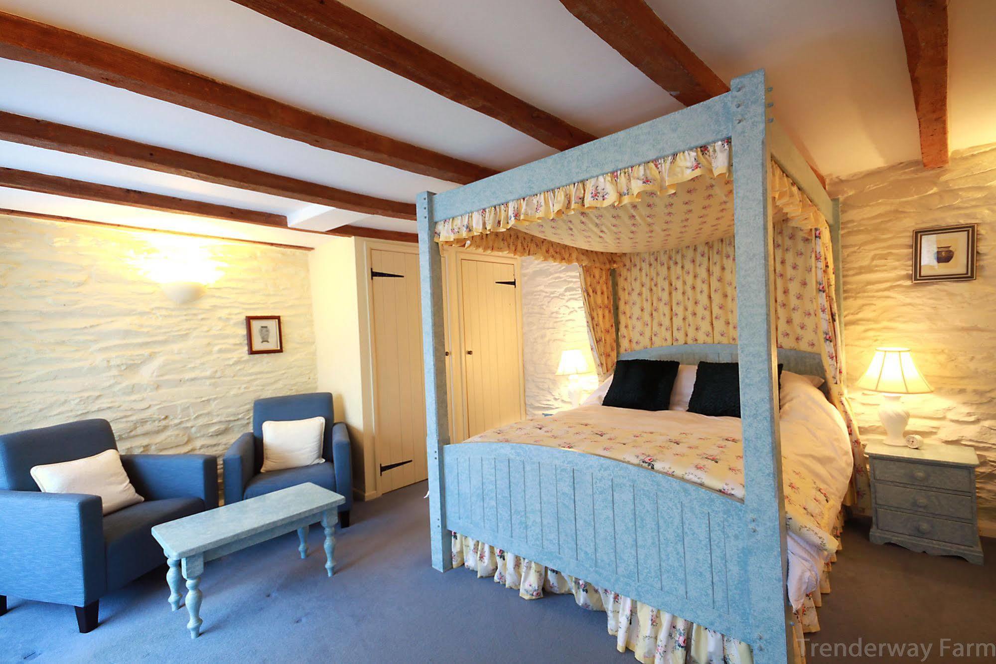 Trenderway Farm Bed & Breakfast Looe Eksteriør bilde