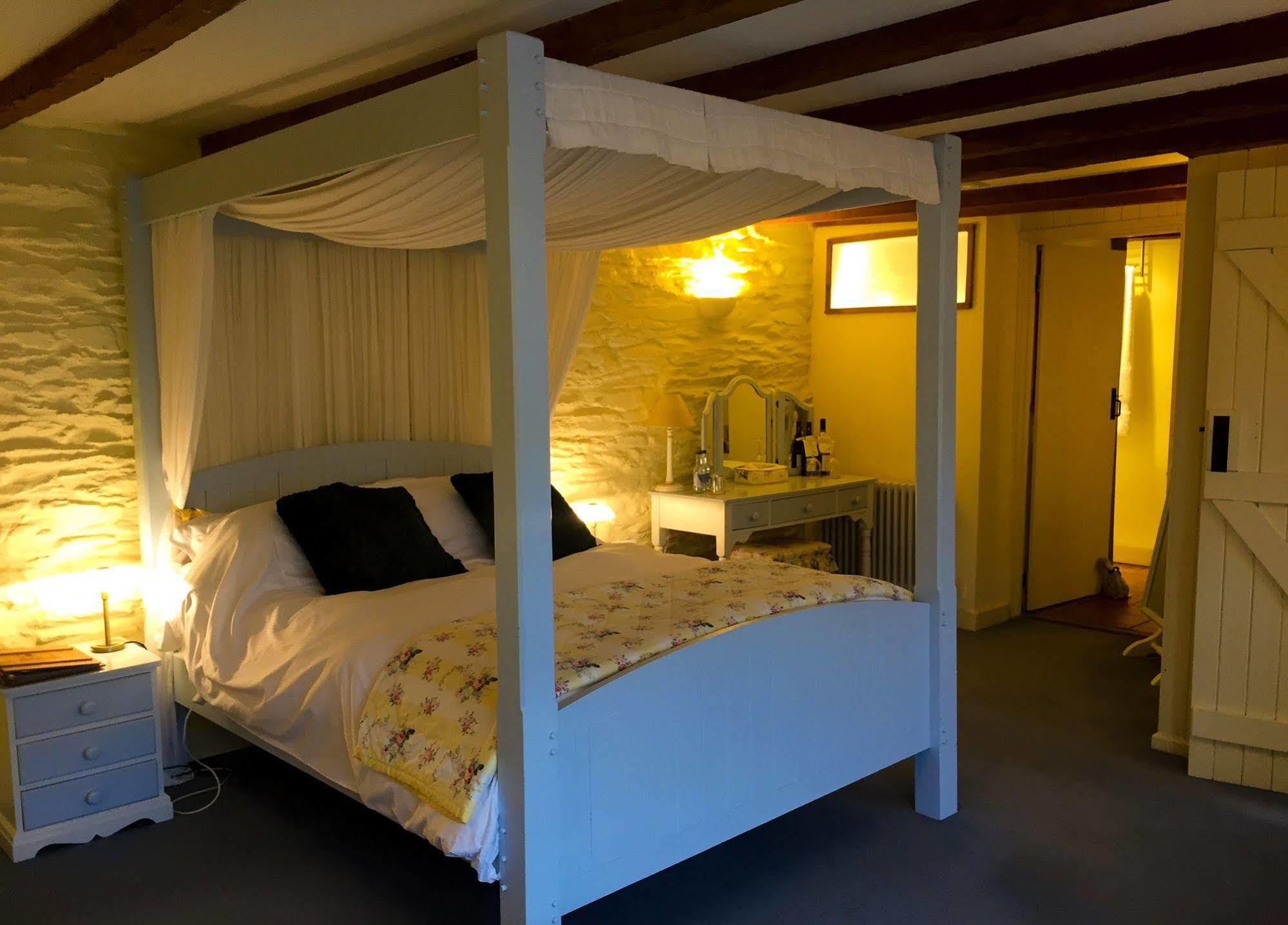 Trenderway Farm Bed & Breakfast Looe Eksteriør bilde